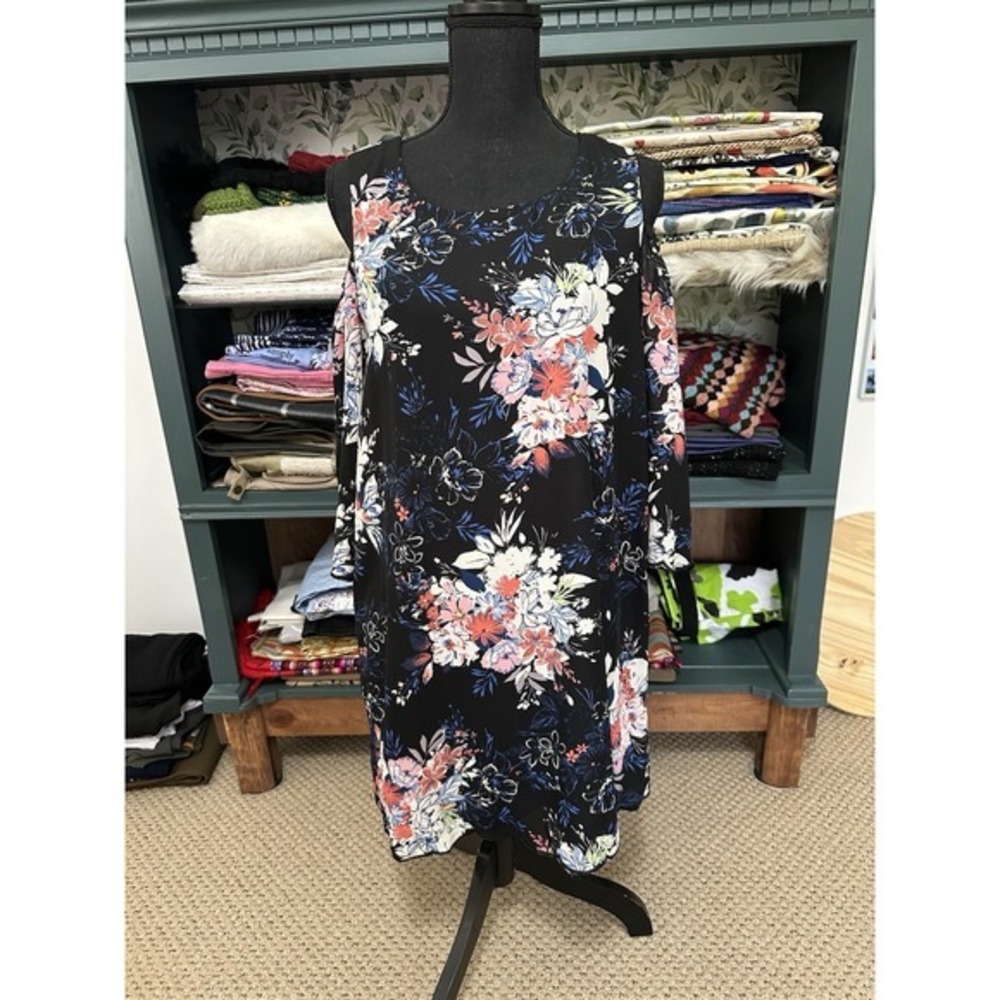 Lily Rose Womens 3/4 Cold Shoulder Sleeve Floral Shift Dress Black Size La